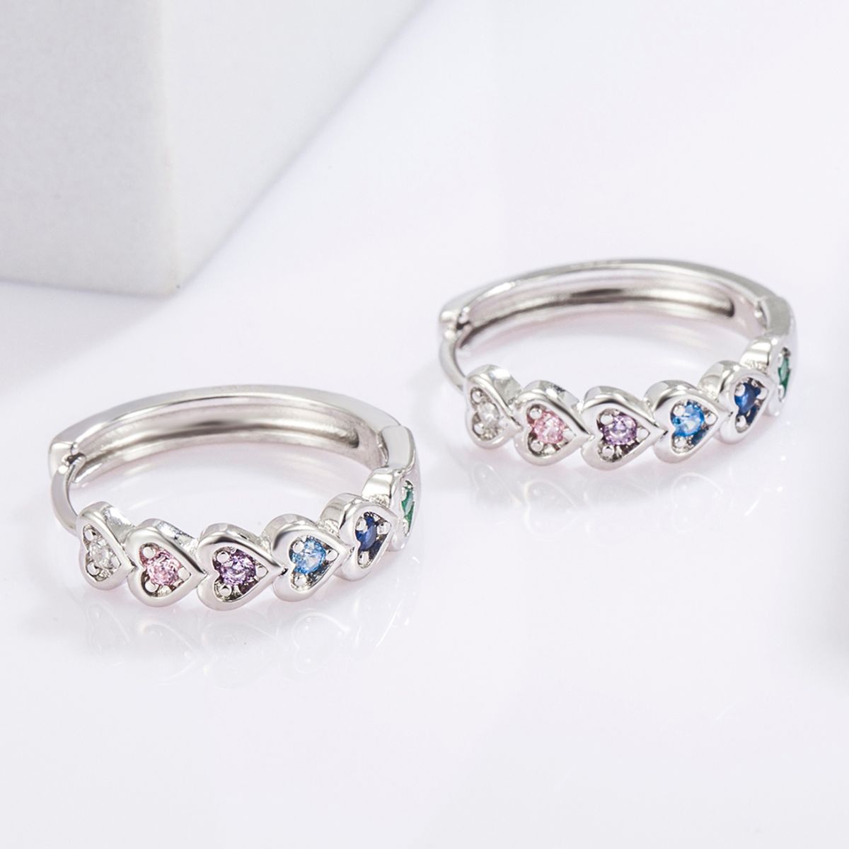 925 Sterling Silver Inlaid Zircon Heart Huggie Earrings